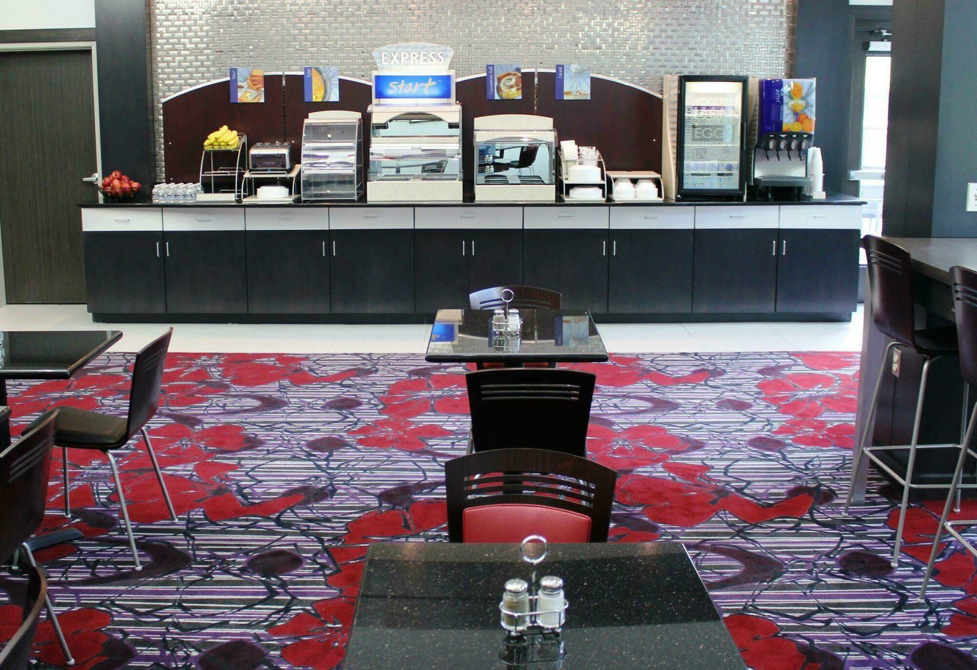 Holiday Inn Express & Suites Columbus - Polaris, An Ihg Hotel Bagian luar foto